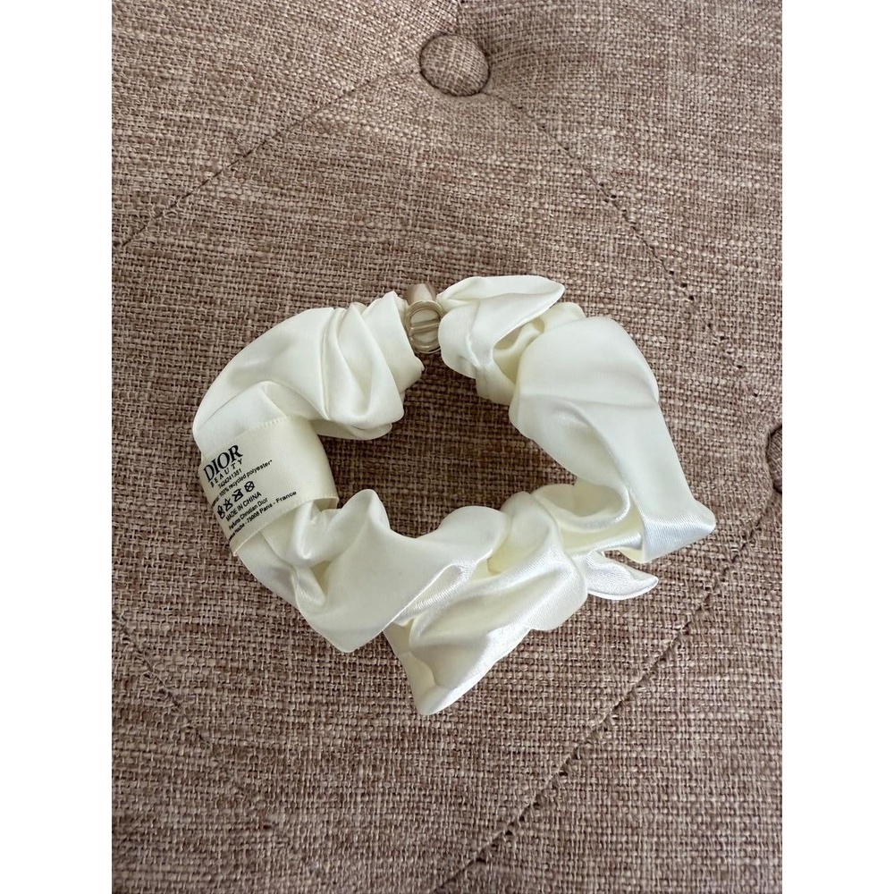 NWT Dior Beauty White Satin Hair Scrunchie